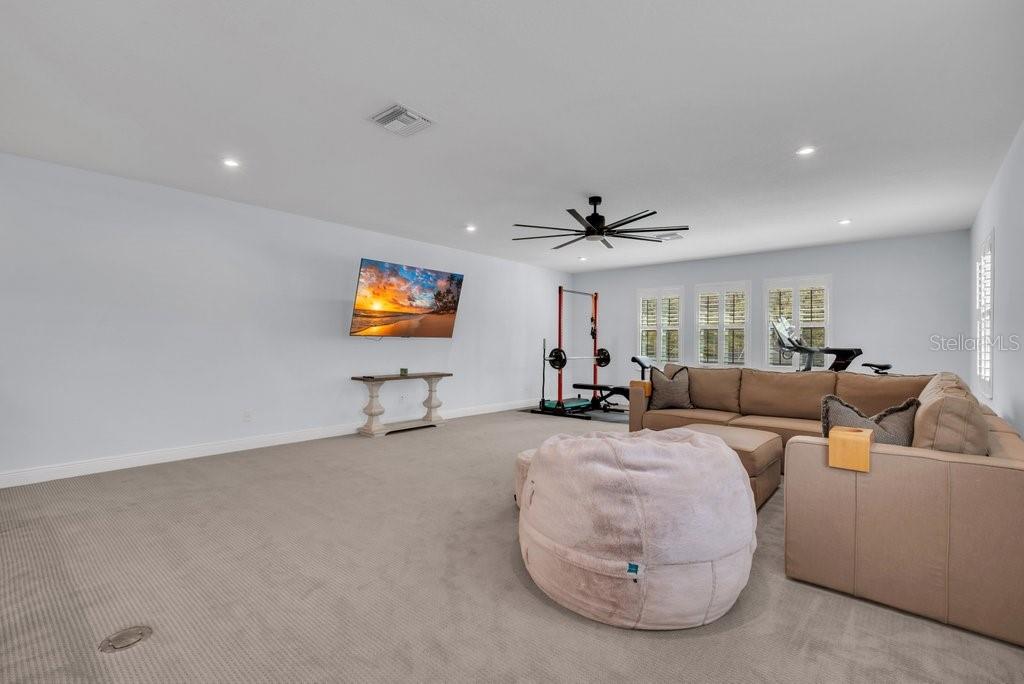 PRESERVE AT FISHHAWK RANCH - Residential