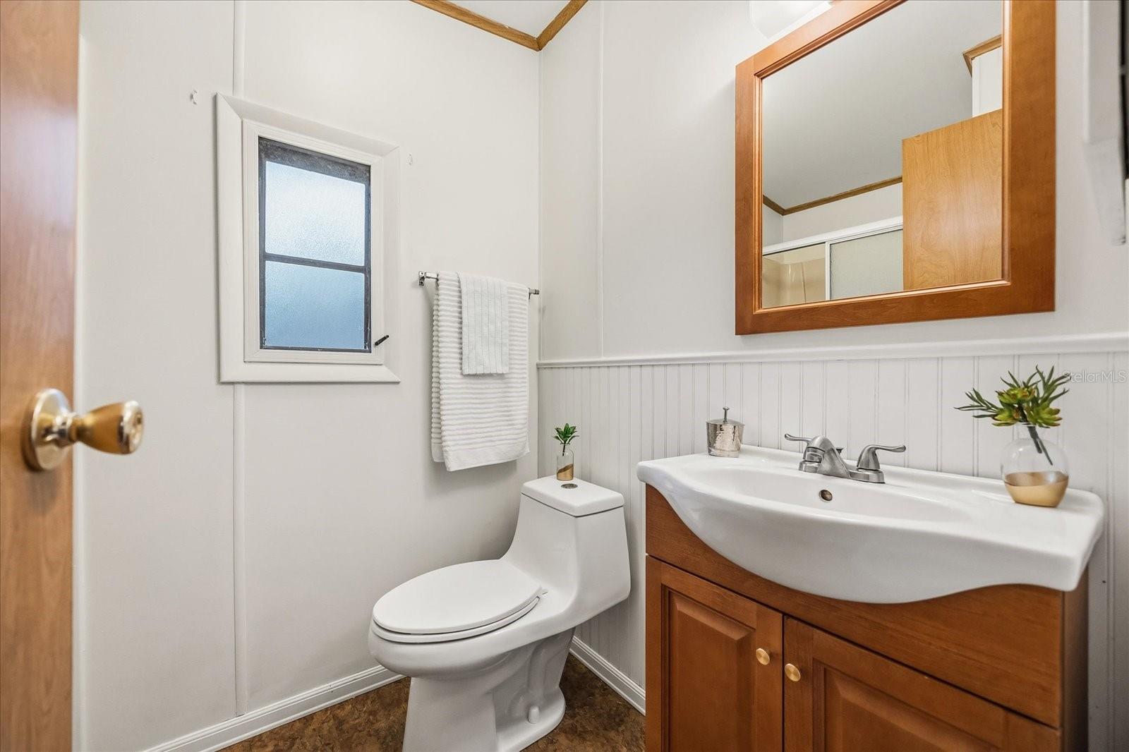 ZELLWOOD STATION - Residential