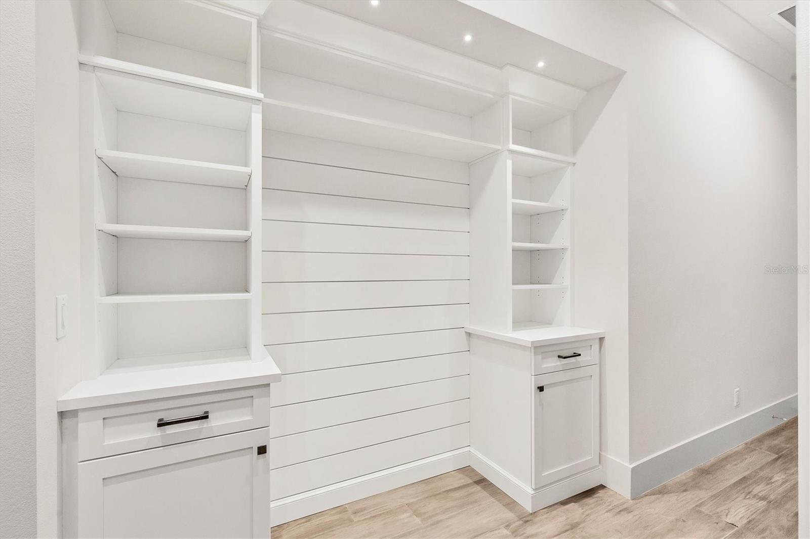 CONCESSION PH II BLK B & PH III - Residential