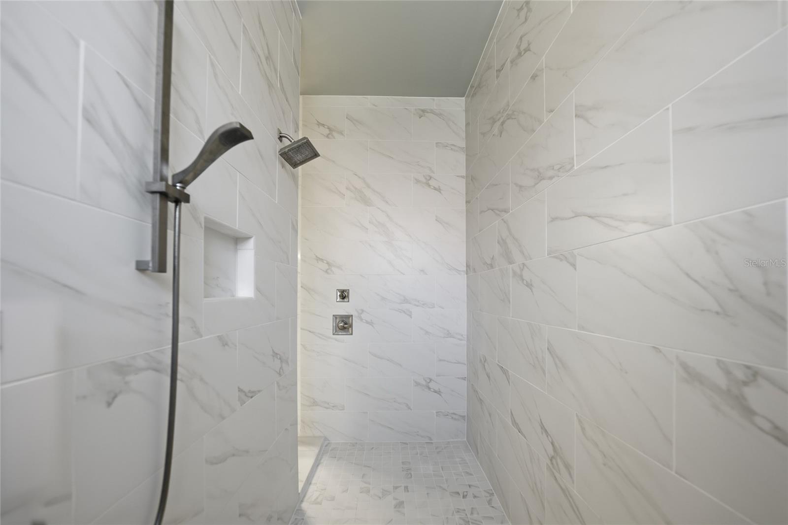 PUNTA GORDA ISLES SEC 11 - Residential