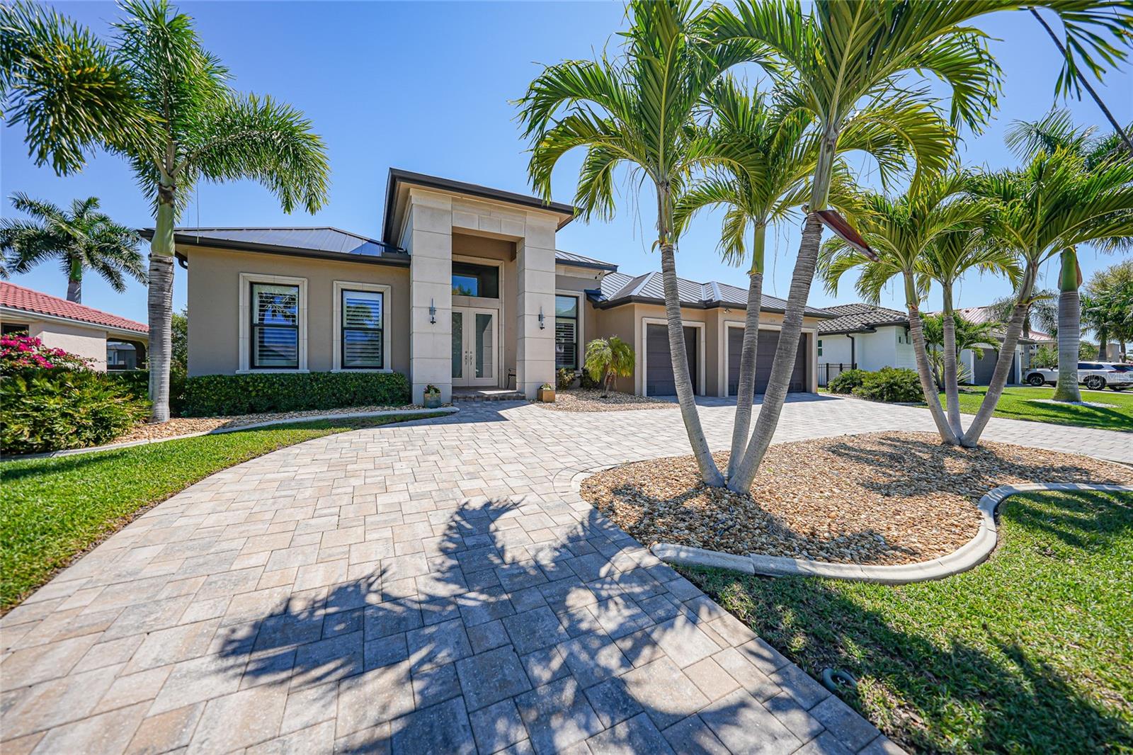 PUNTA GORDA ISLES SEC 11 - Residential