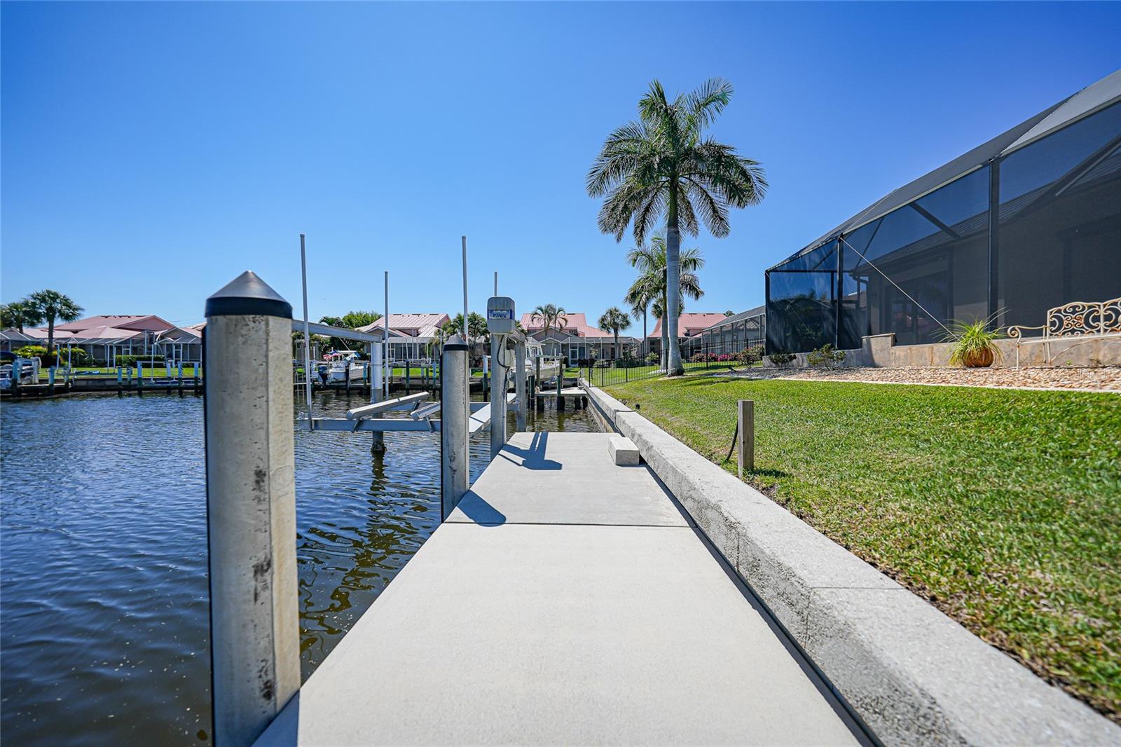PUNTA GORDA ISLES SEC 11 - Residential