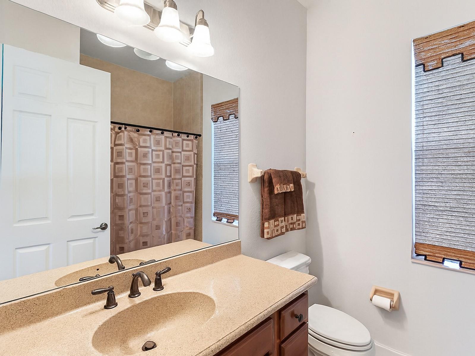 RIVERWOOD - Residential