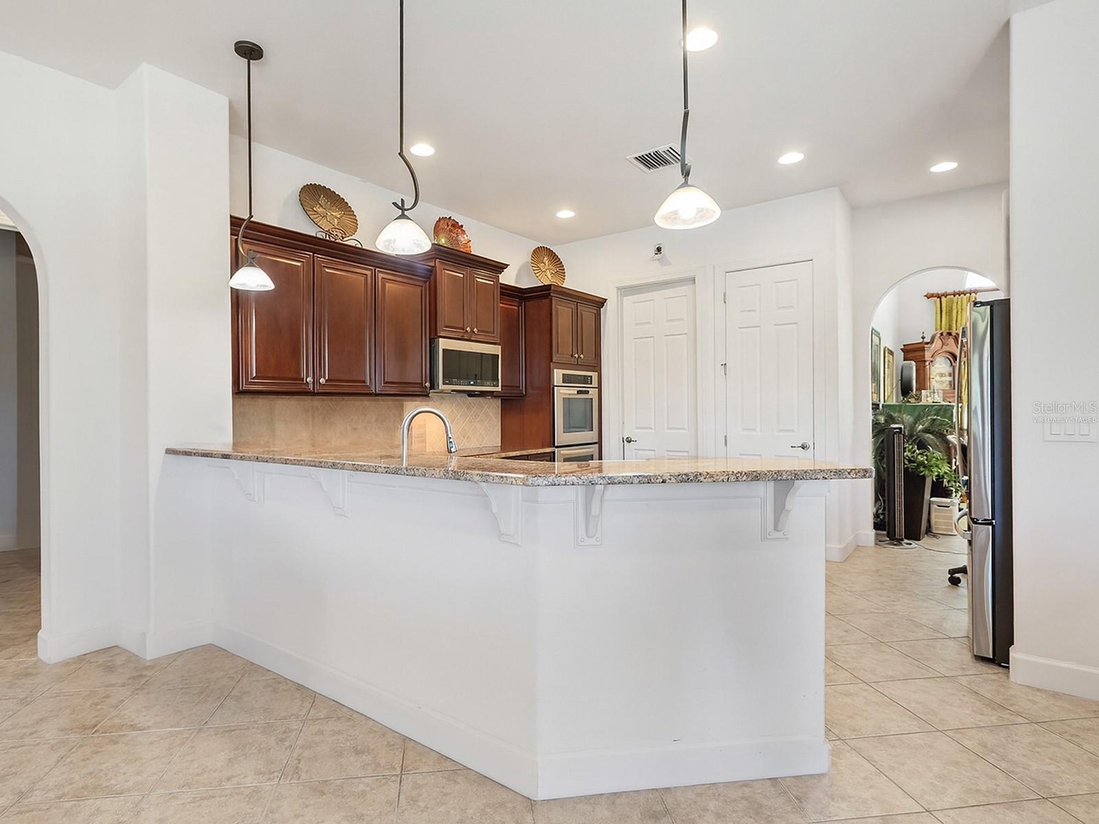 RIVERWOOD - Residential