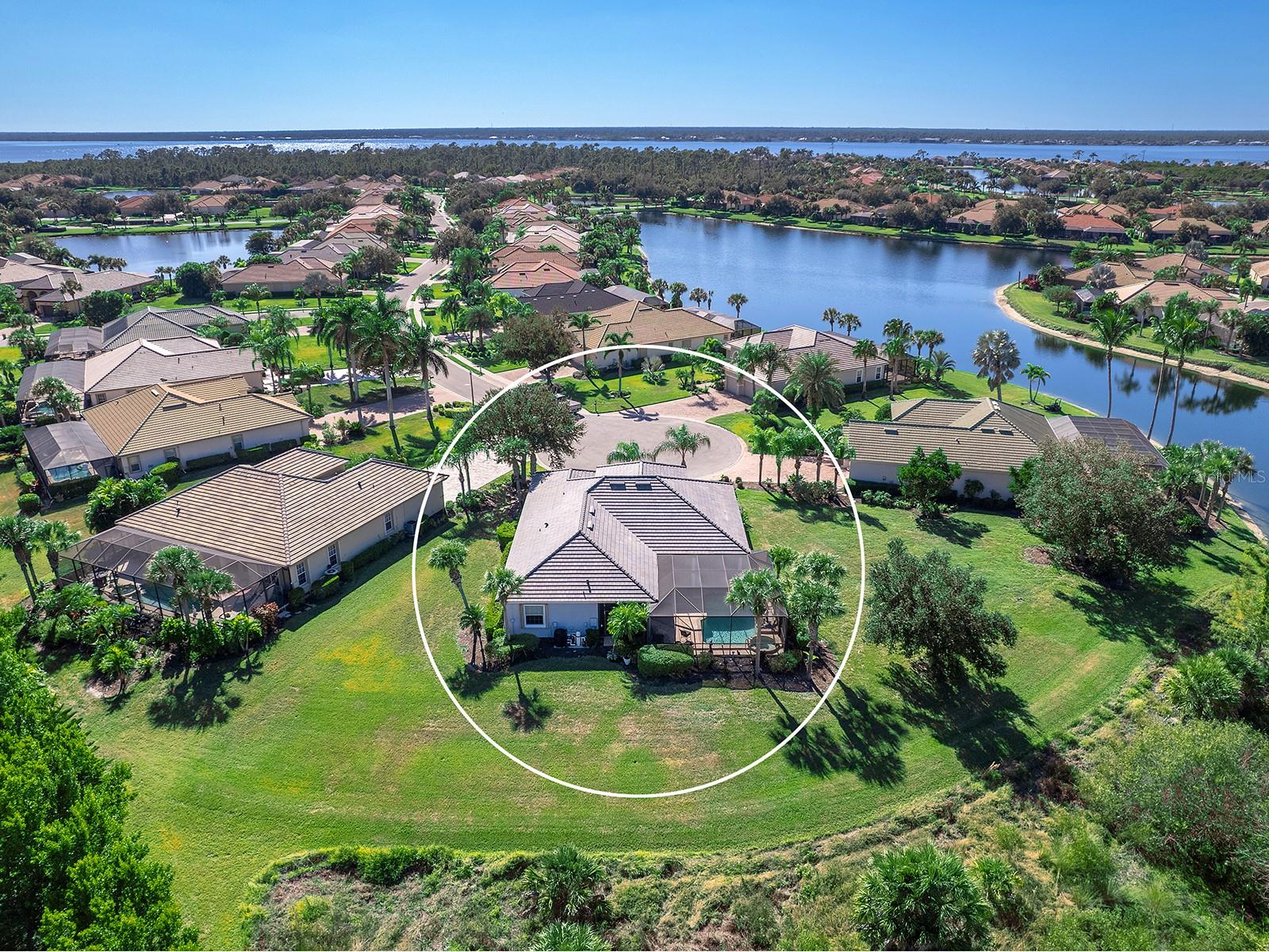 RIVERWOOD - Residential