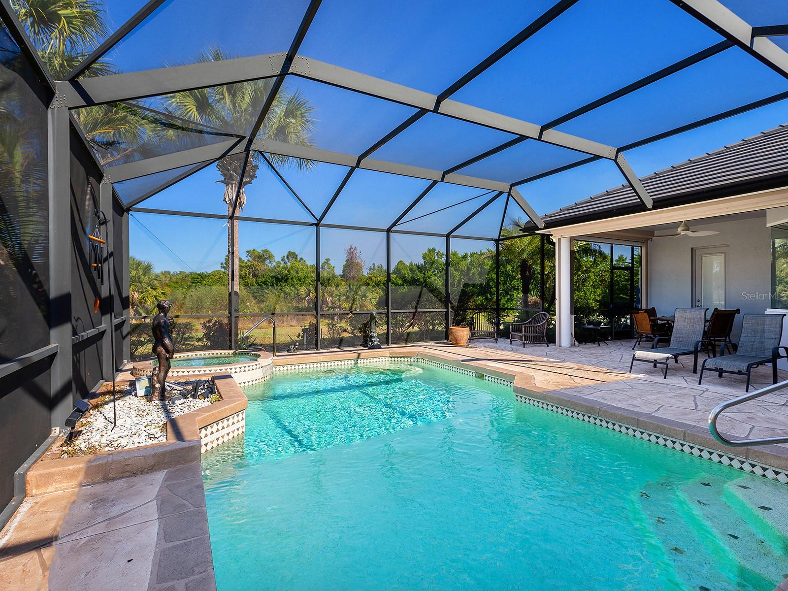 RIVERWOOD - Residential