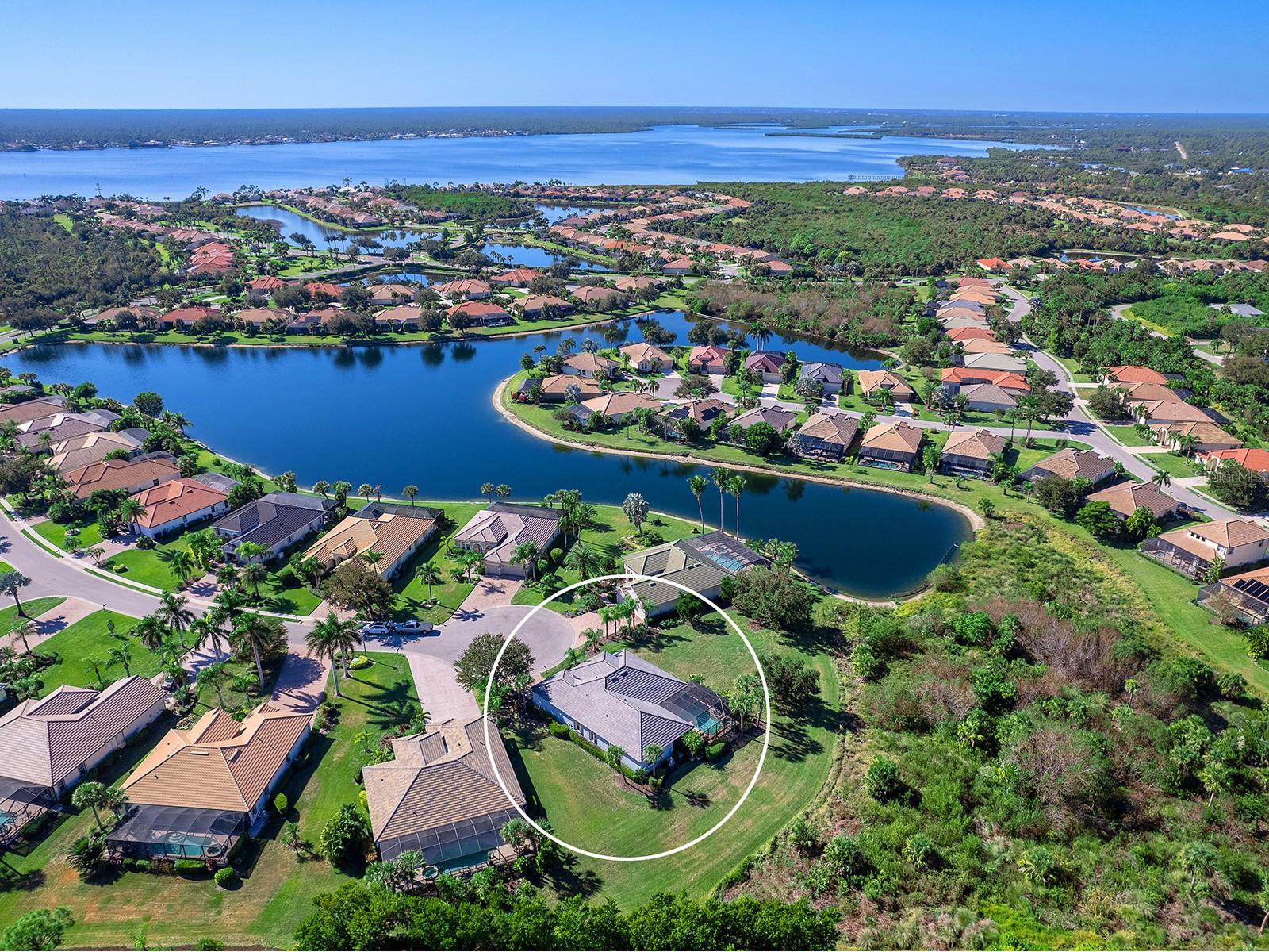 RIVERWOOD - Residential