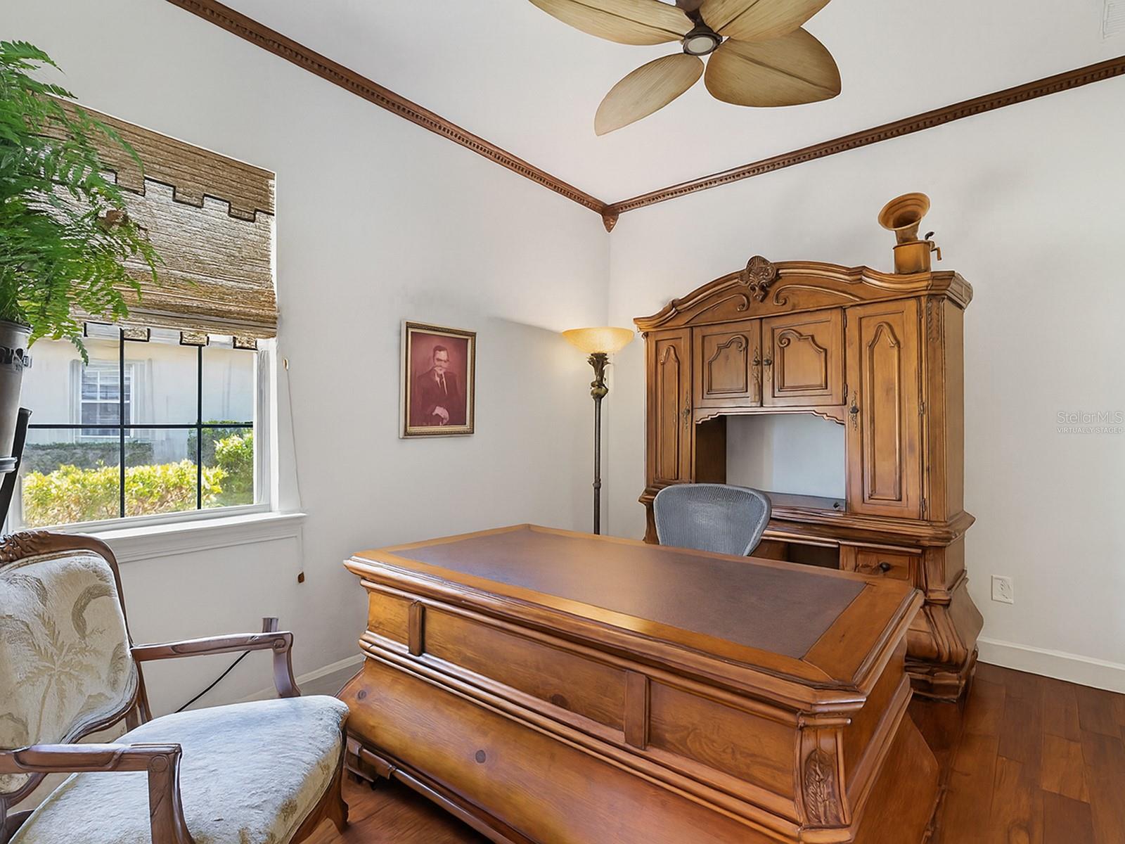 RIVERWOOD - Residential