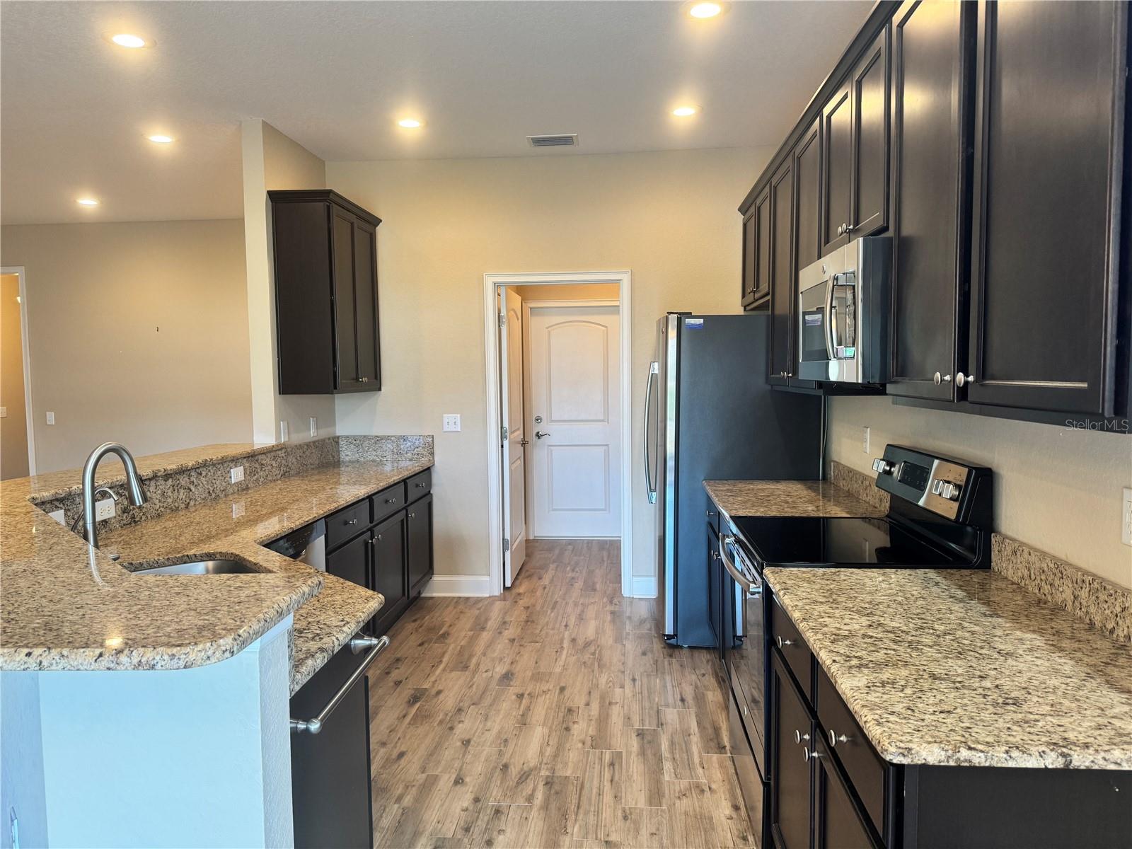 FAIRWAY OAKS FIRST ADD - Residential