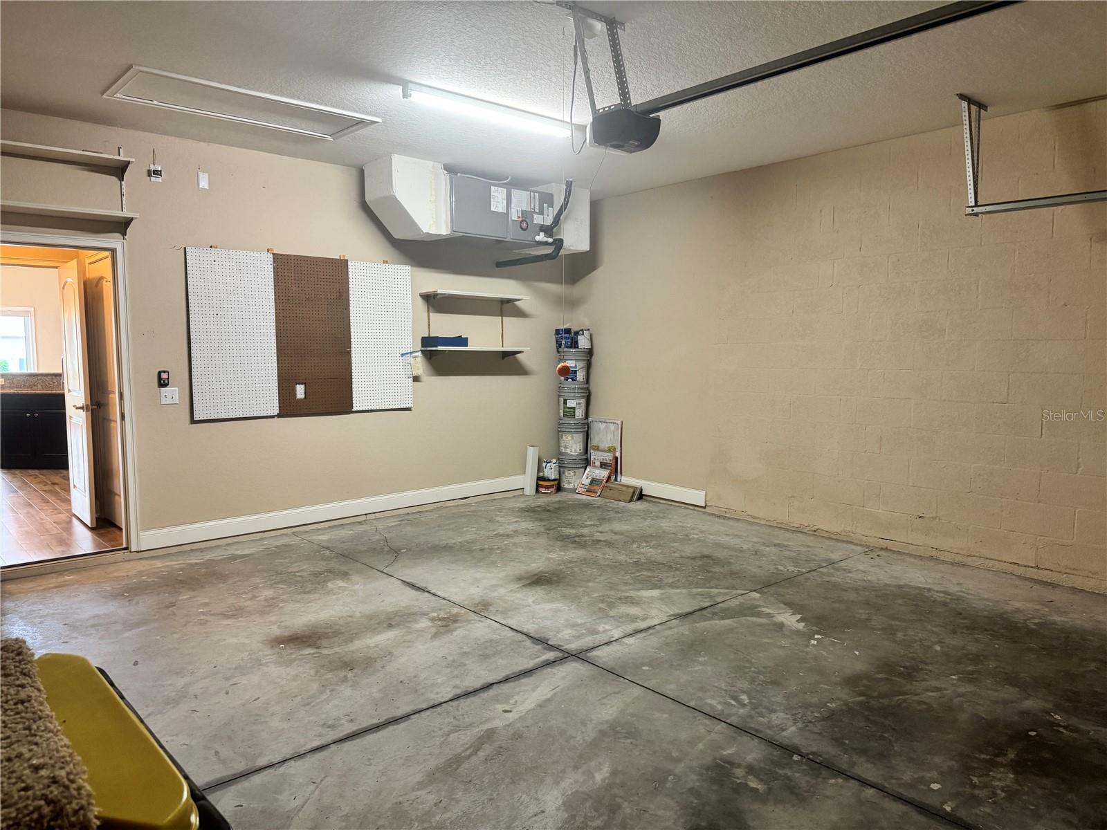 FAIRWAY OAKS FIRST ADD - Residential