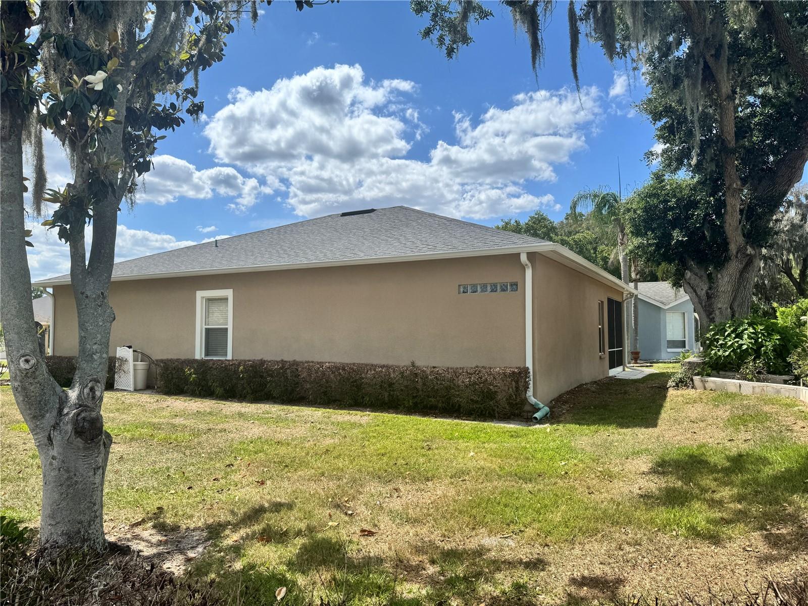 FAIRWAY OAKS FIRST ADD - Residential