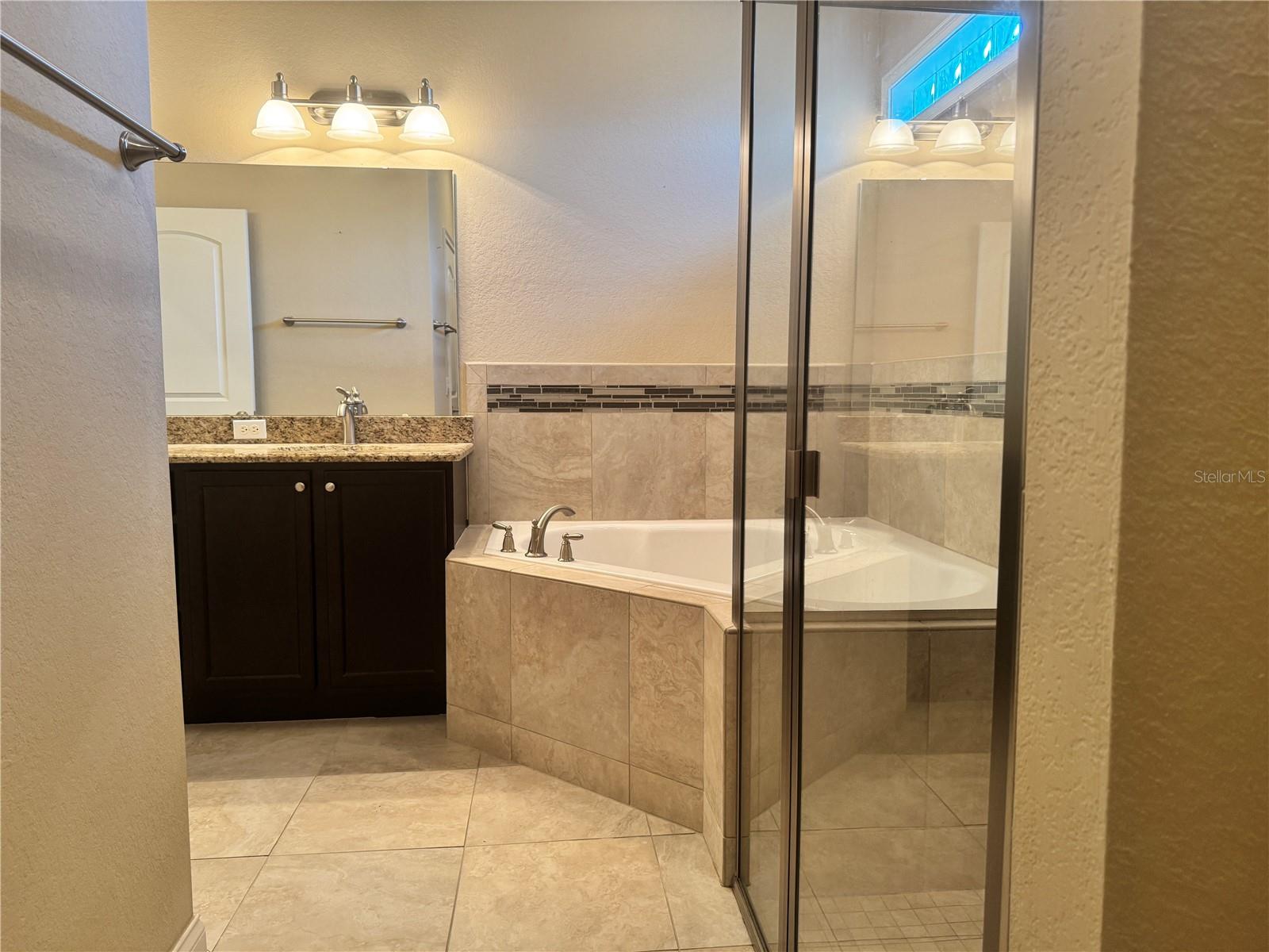 FAIRWAY OAKS FIRST ADD - Residential