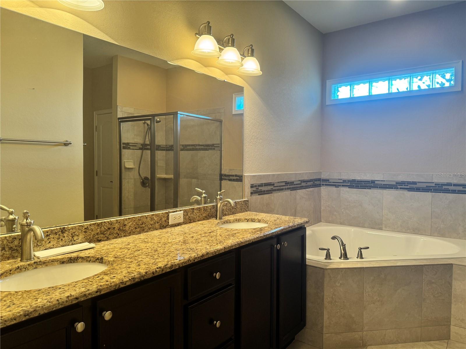 FAIRWAY OAKS FIRST ADD - Residential