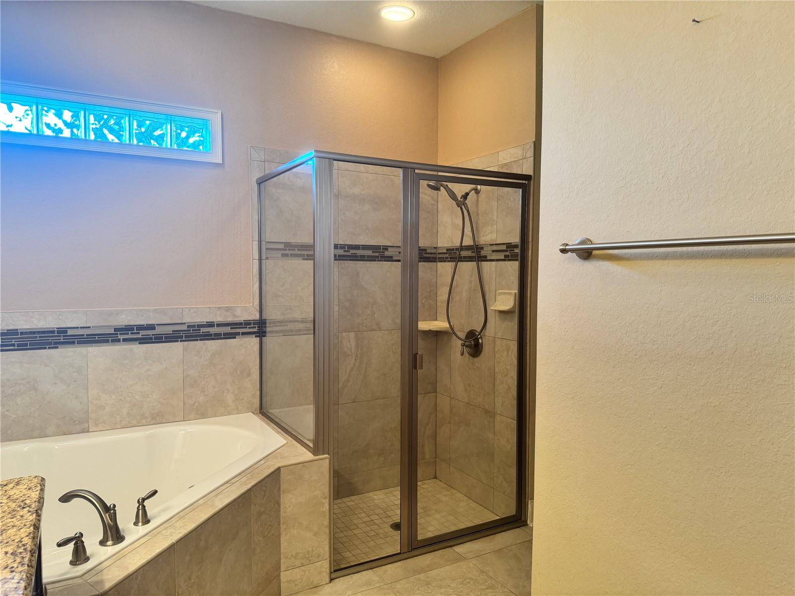 FAIRWAY OAKS FIRST ADD - Residential