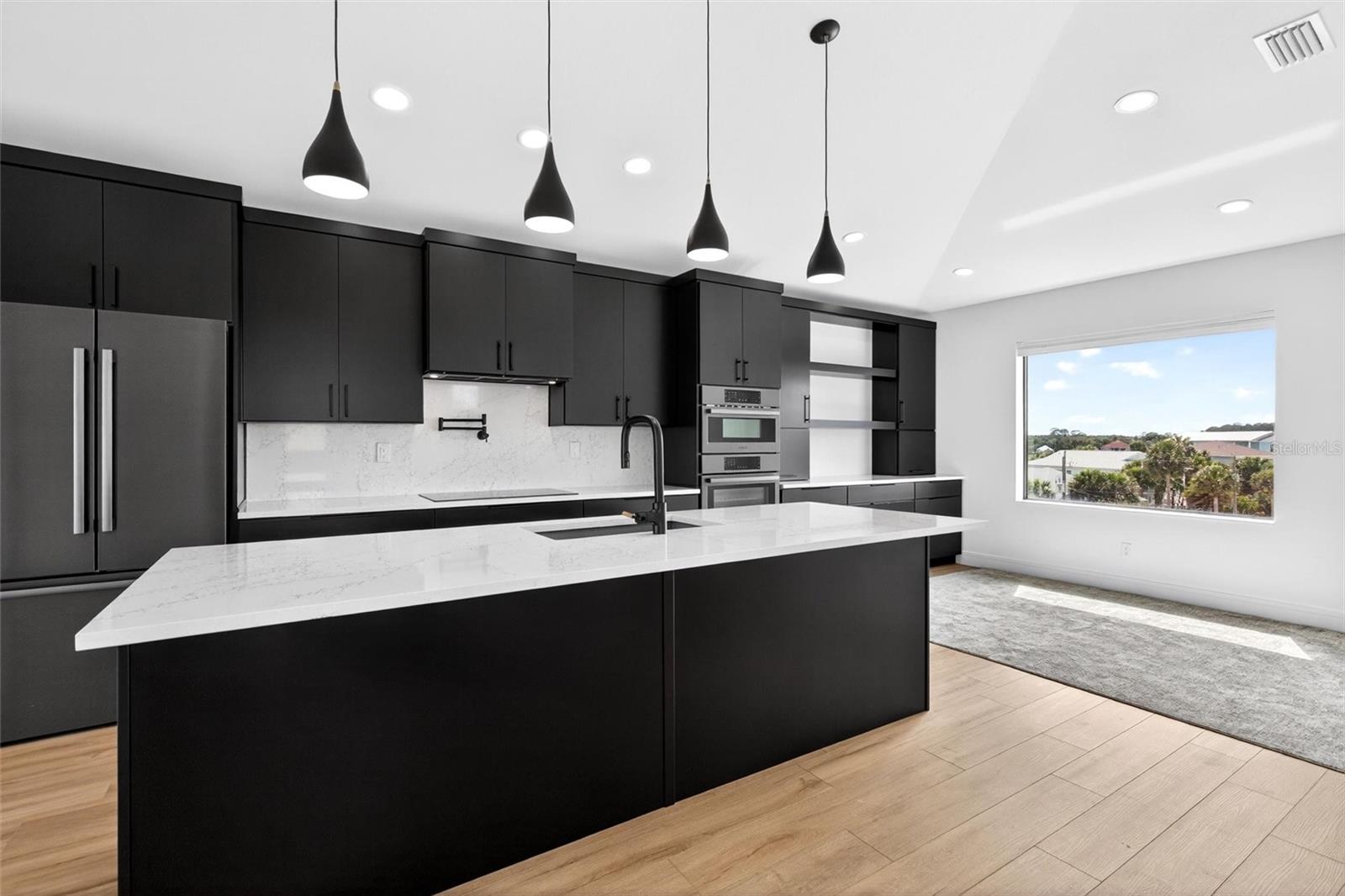 SEASIDE MANOR SUB - Residential