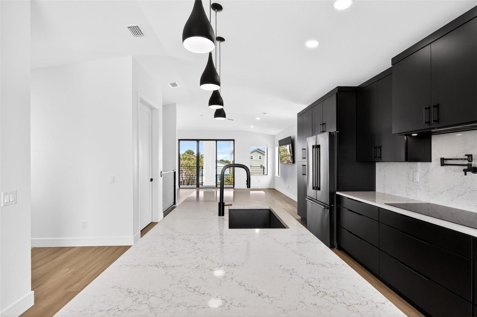 SEASIDE MANOR SUB - Residential