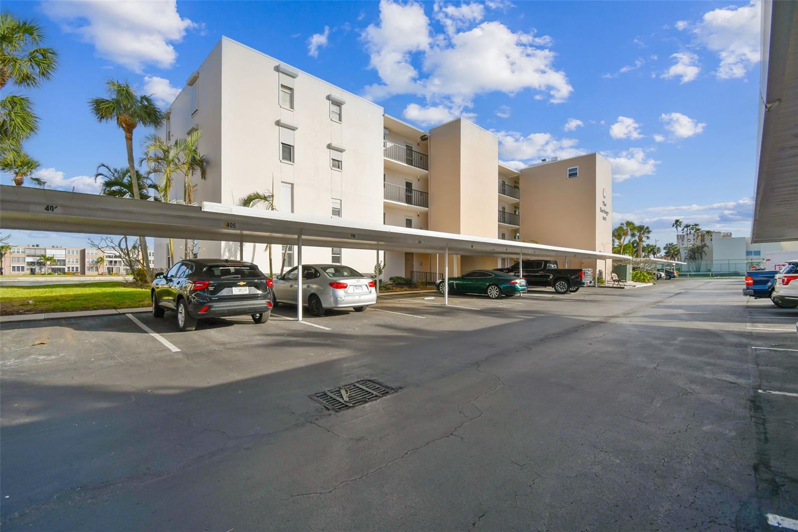 7625 SUN ISLAND DRIVE S 305