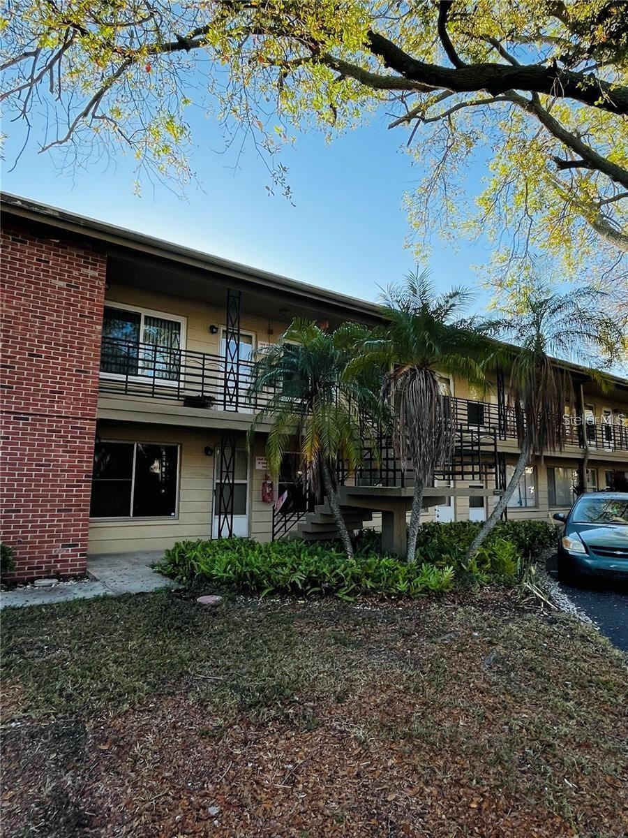 1257 DREW STREET 12