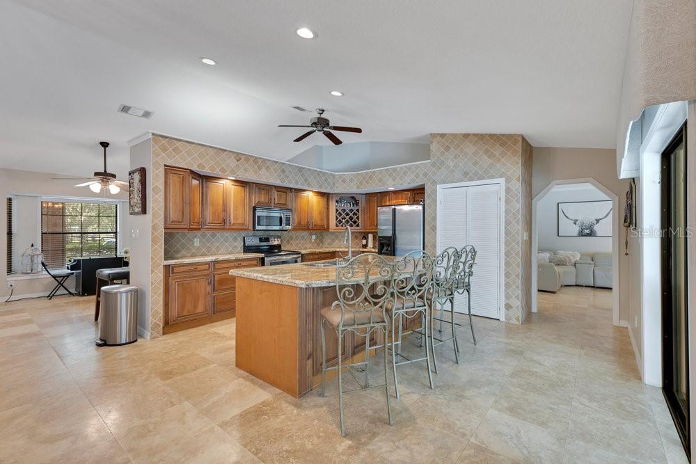 3181 CANTER LANE