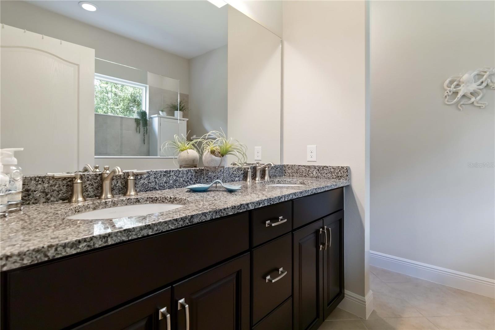 GRAND PALM PH 3A - Residential