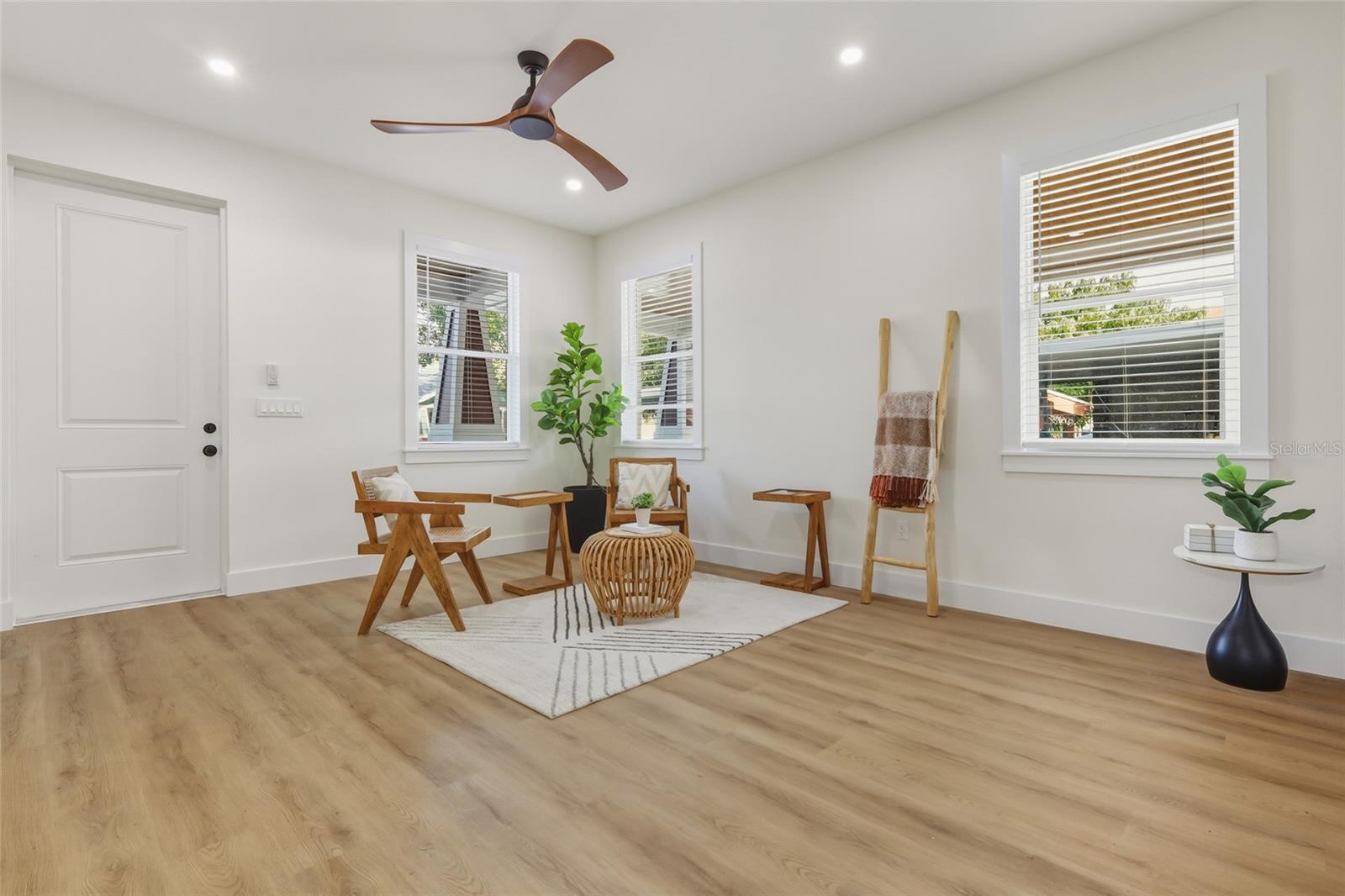 RIVERBEND MANOR - Residential Lease