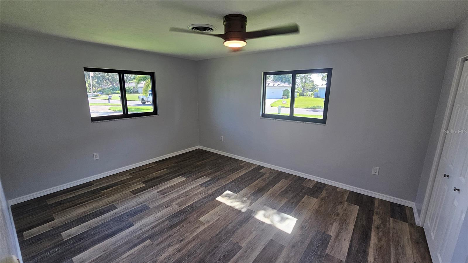 FRST LAKES COUNTRY CLUB ESTATES - Residential Lease