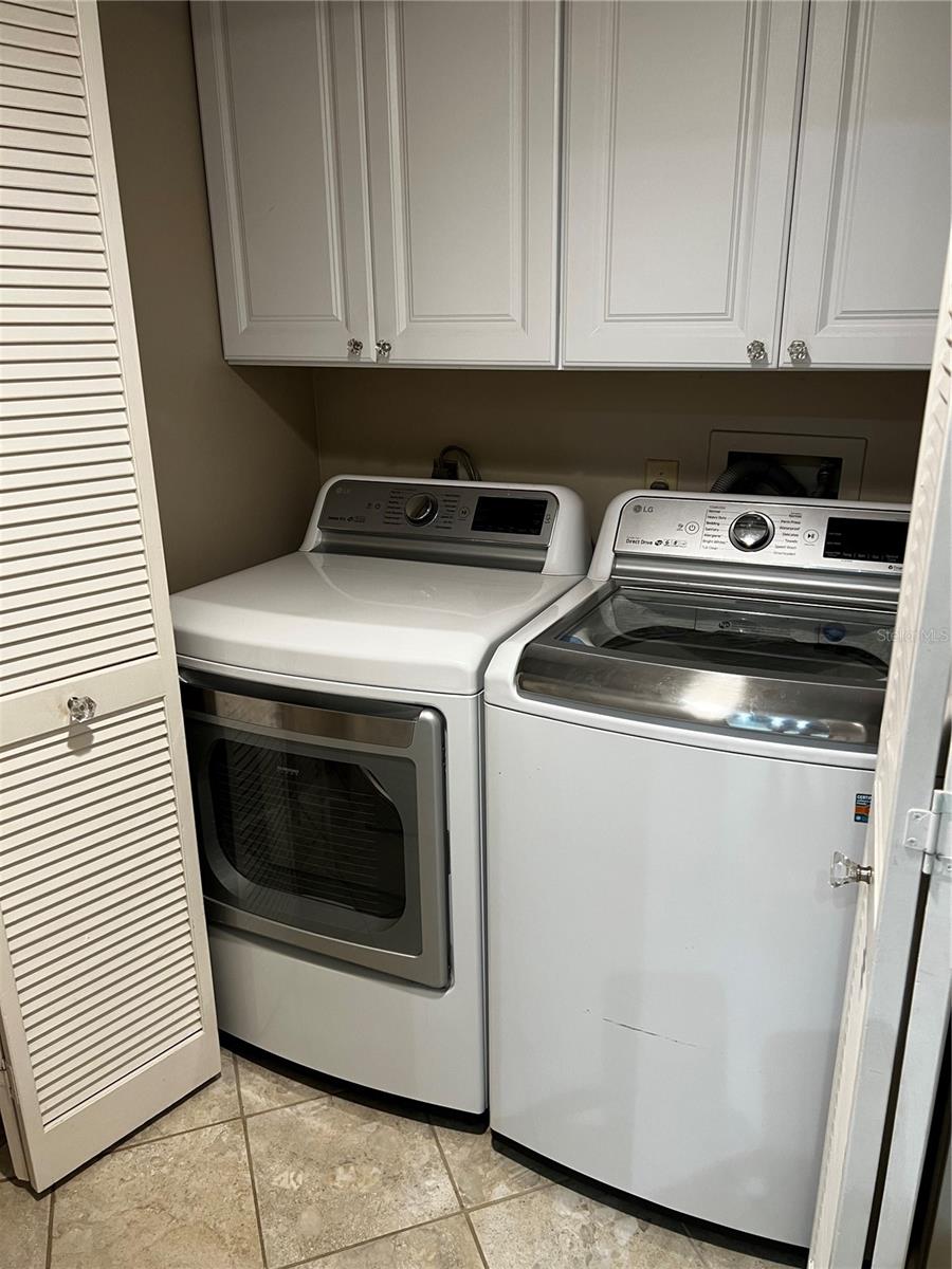 CENTRAL PARK - Residential Lease