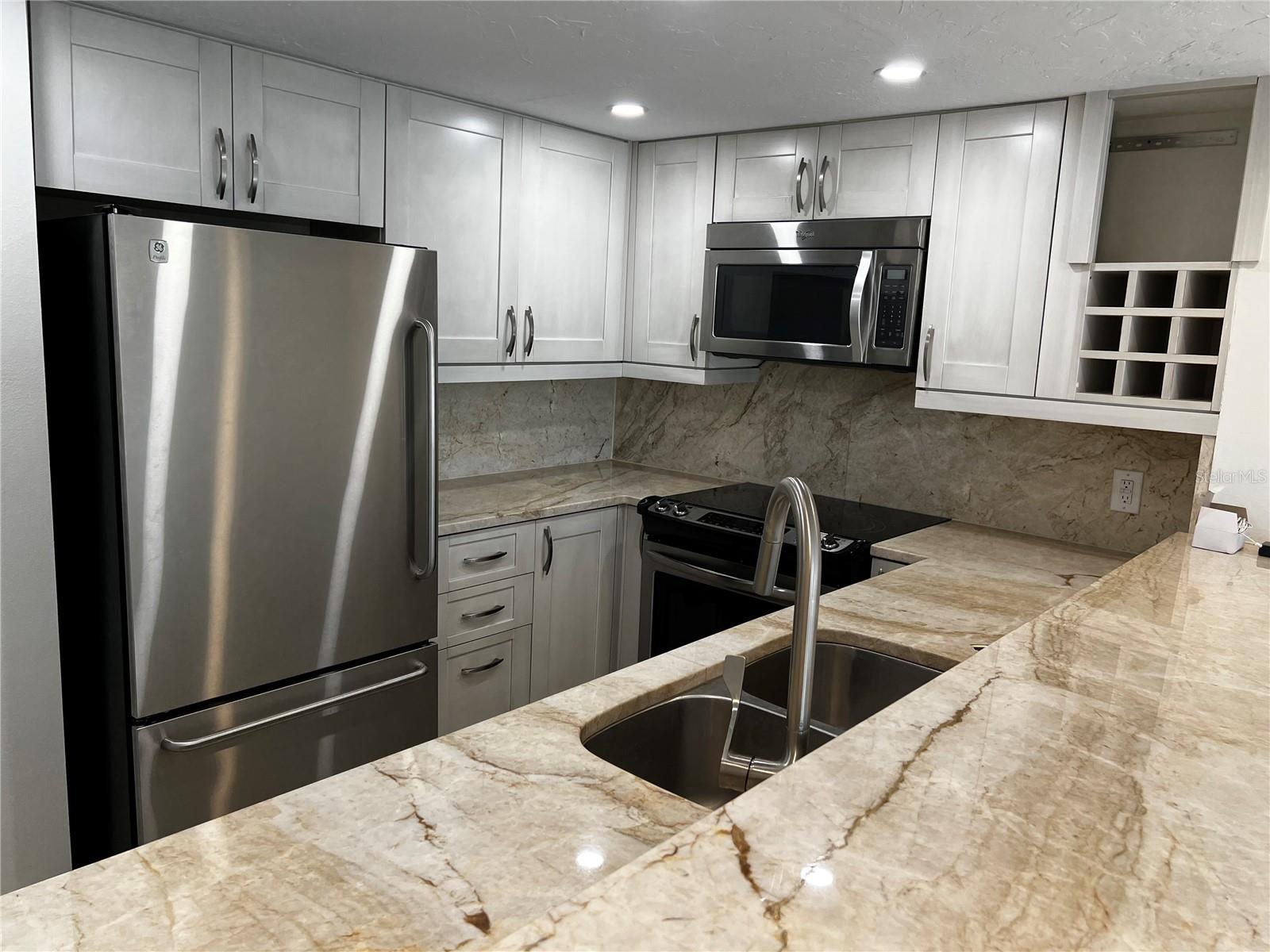 CENTRAL PARK - Residential Lease