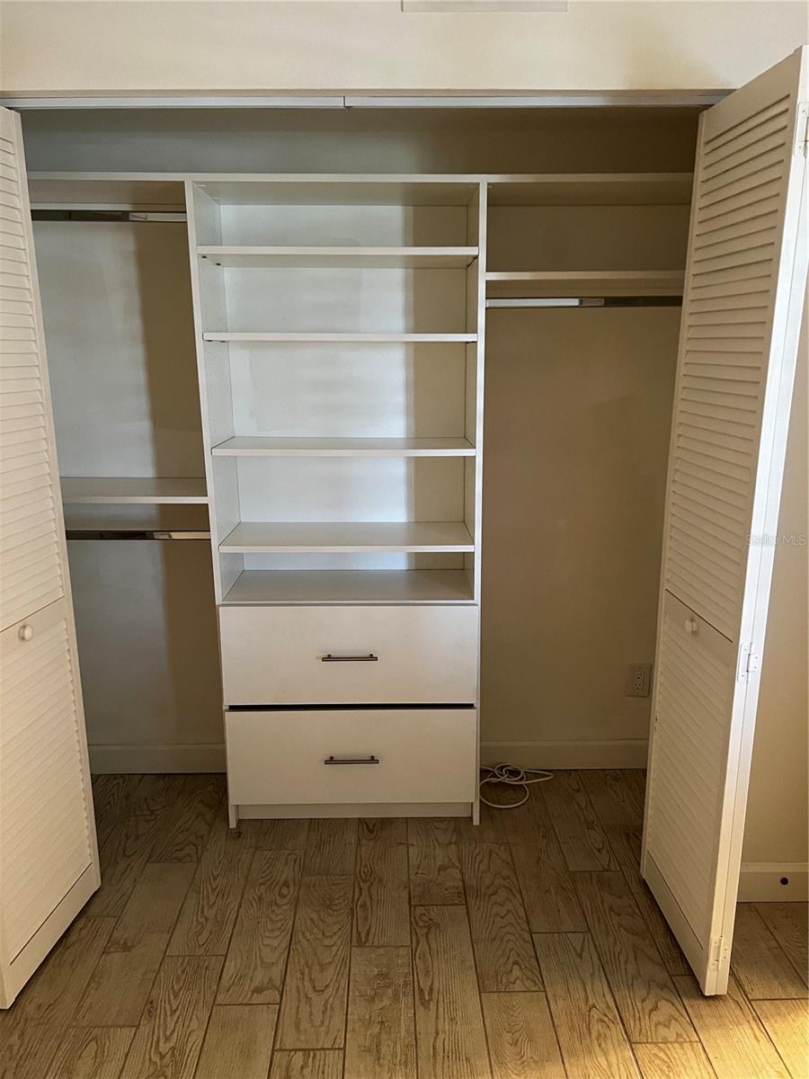 CENTRAL PARK - Residential Lease