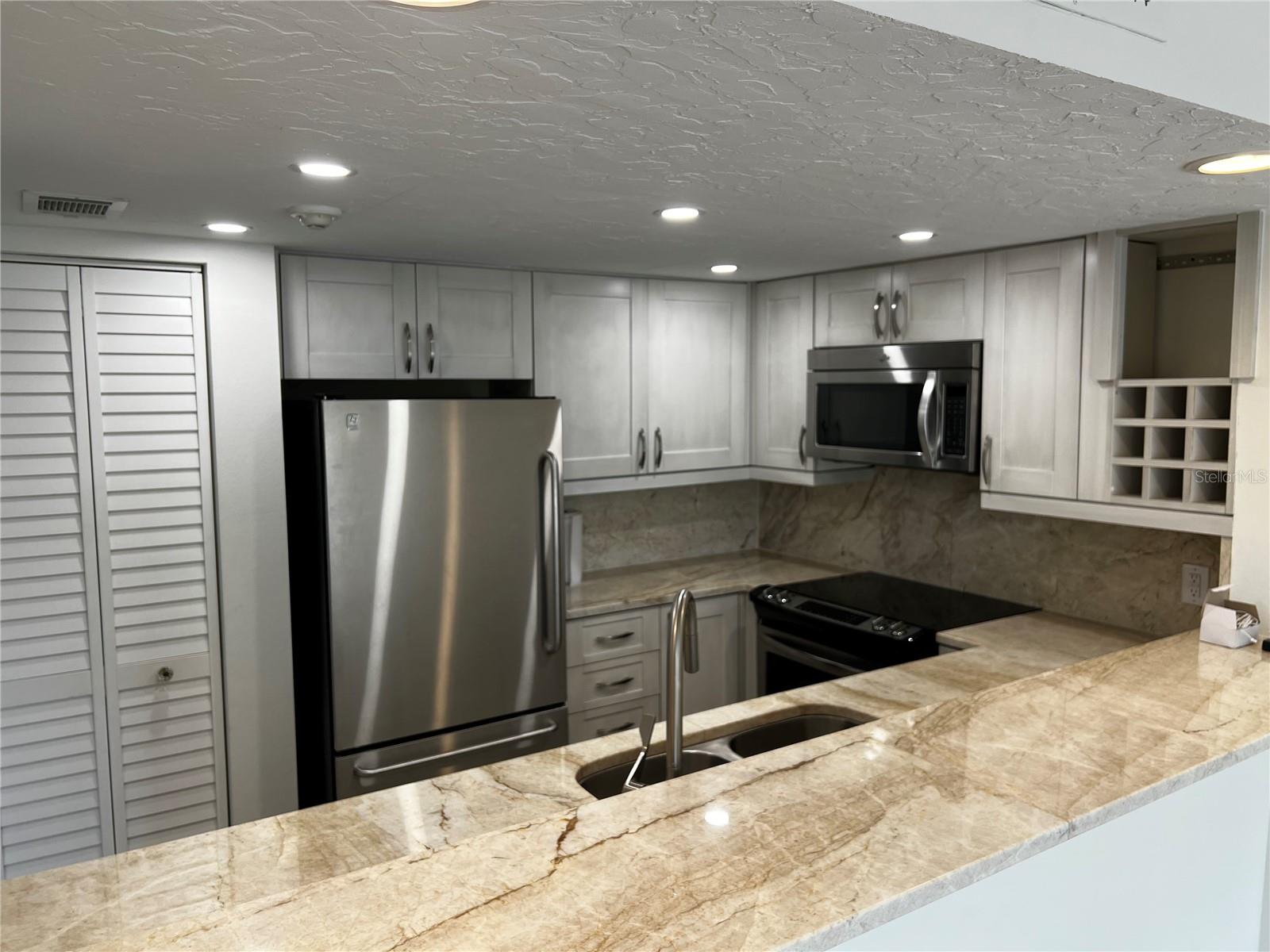 CENTRAL PARK - Residential Lease