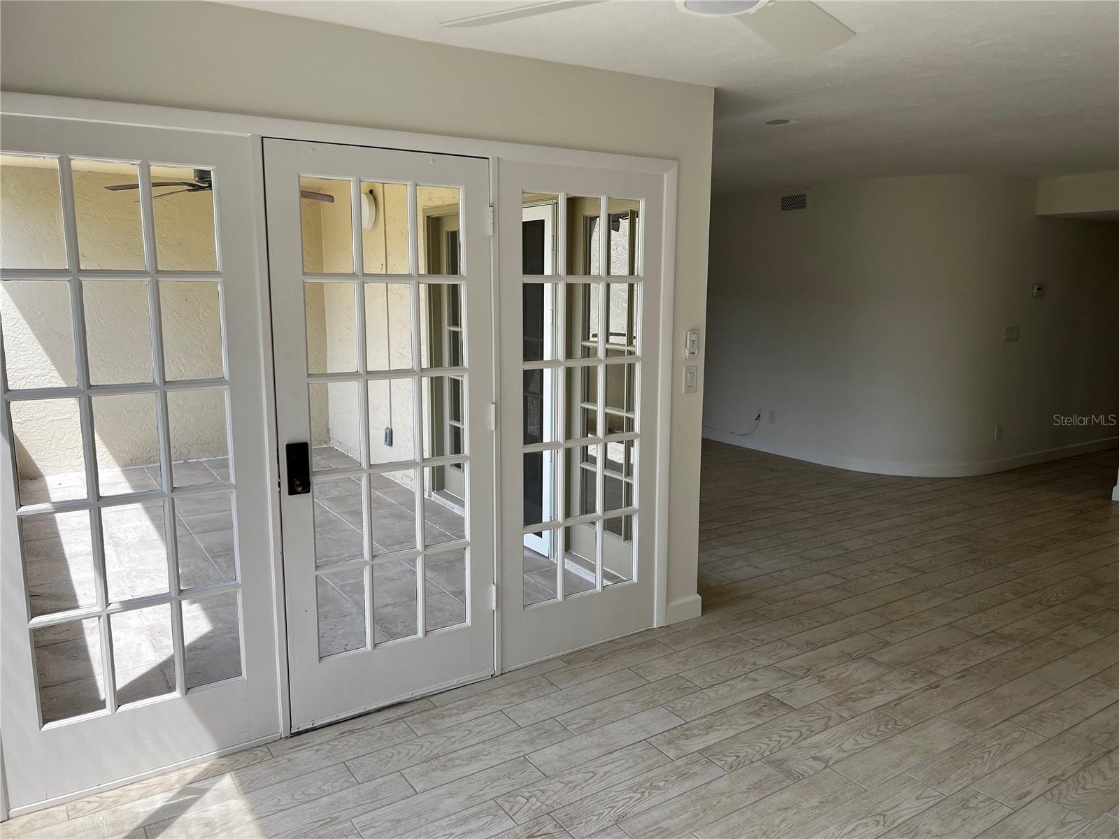 CENTRAL PARK - Residential Lease