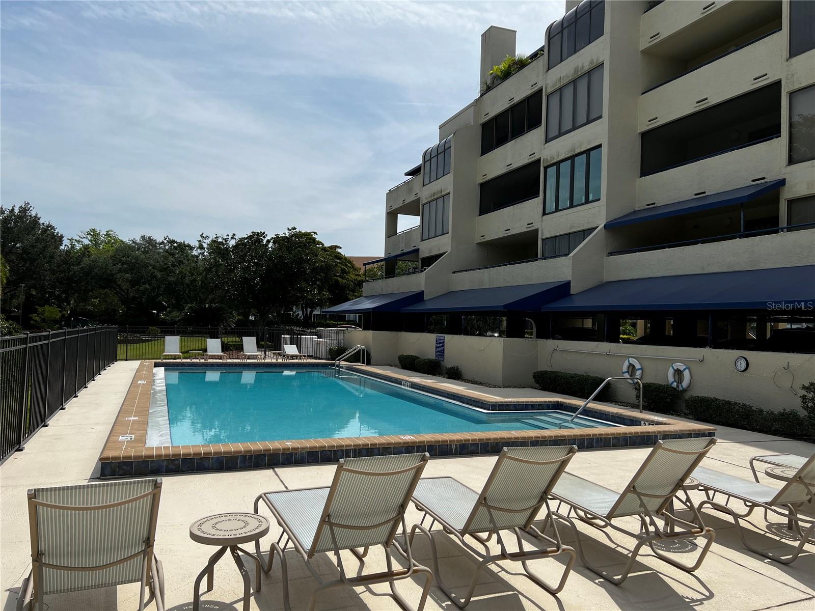 CENTRAL PARK - Residential Lease