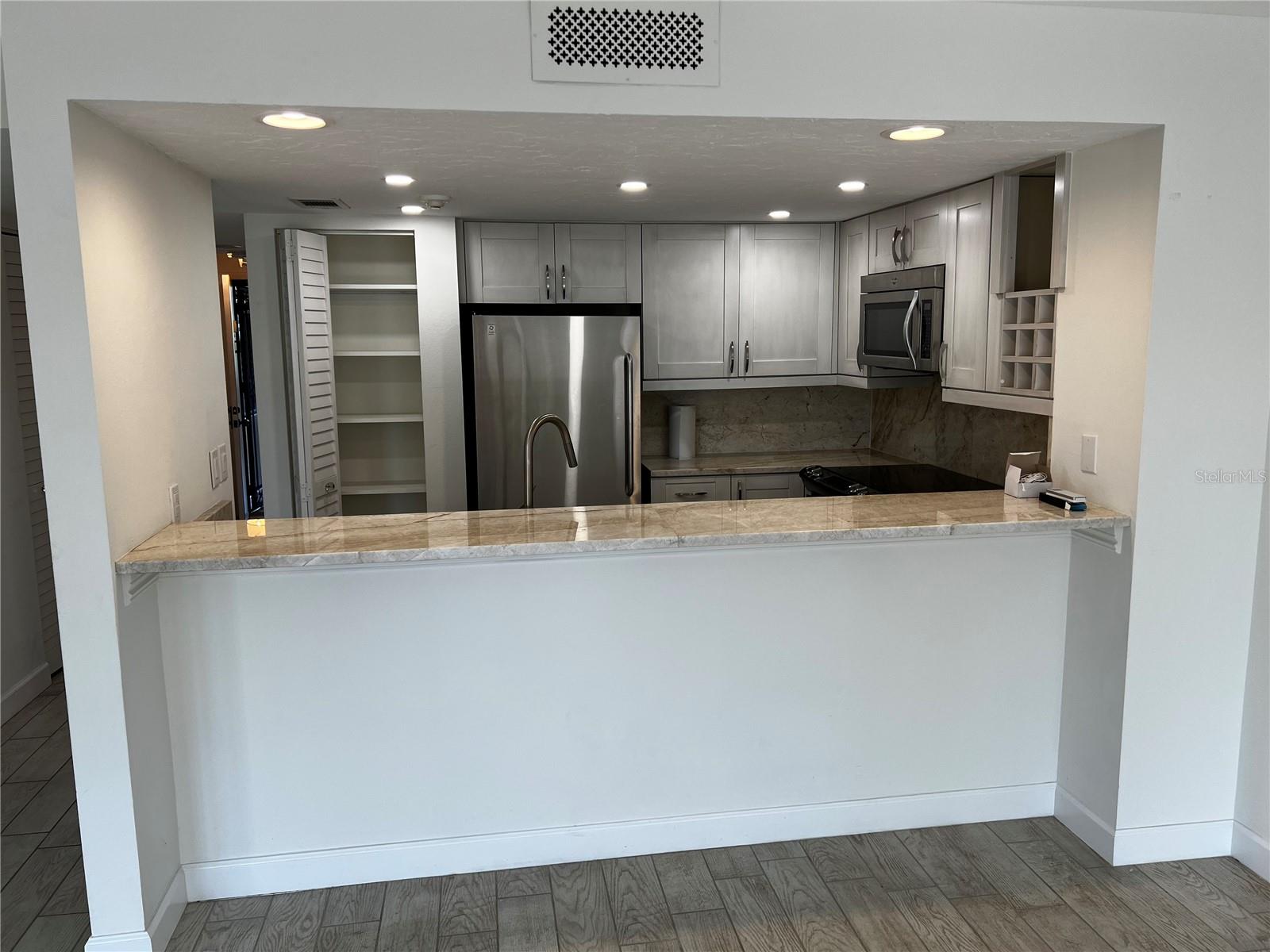 CENTRAL PARK - Residential Lease