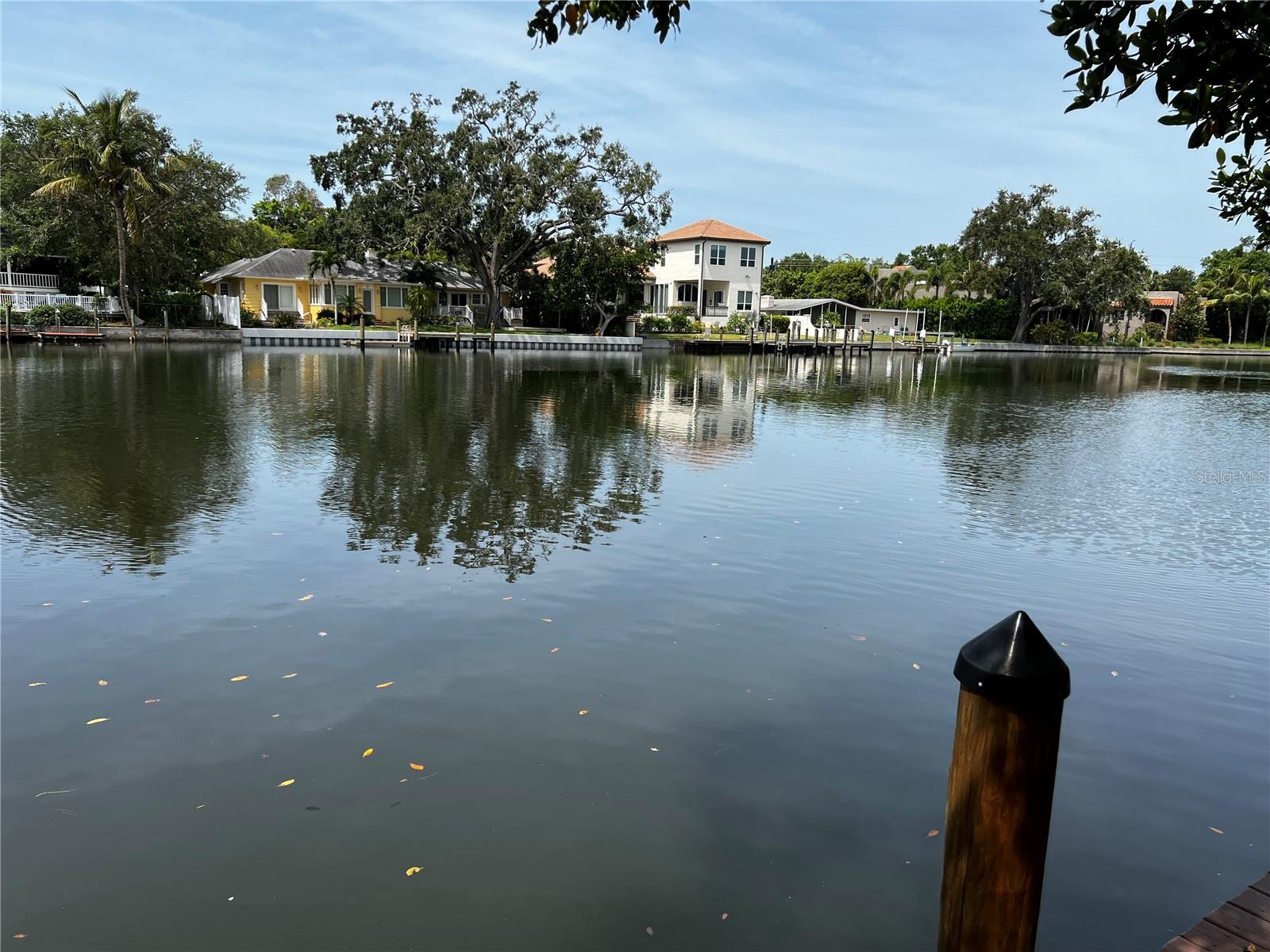 CENTRAL PARK - Residential Lease