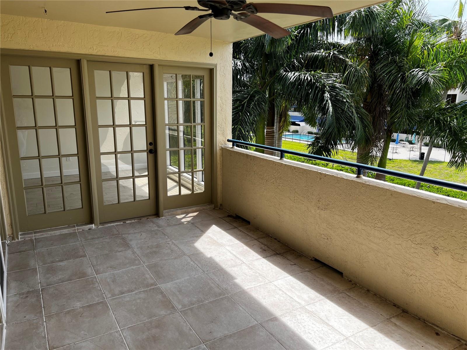 CENTRAL PARK - Residential Lease