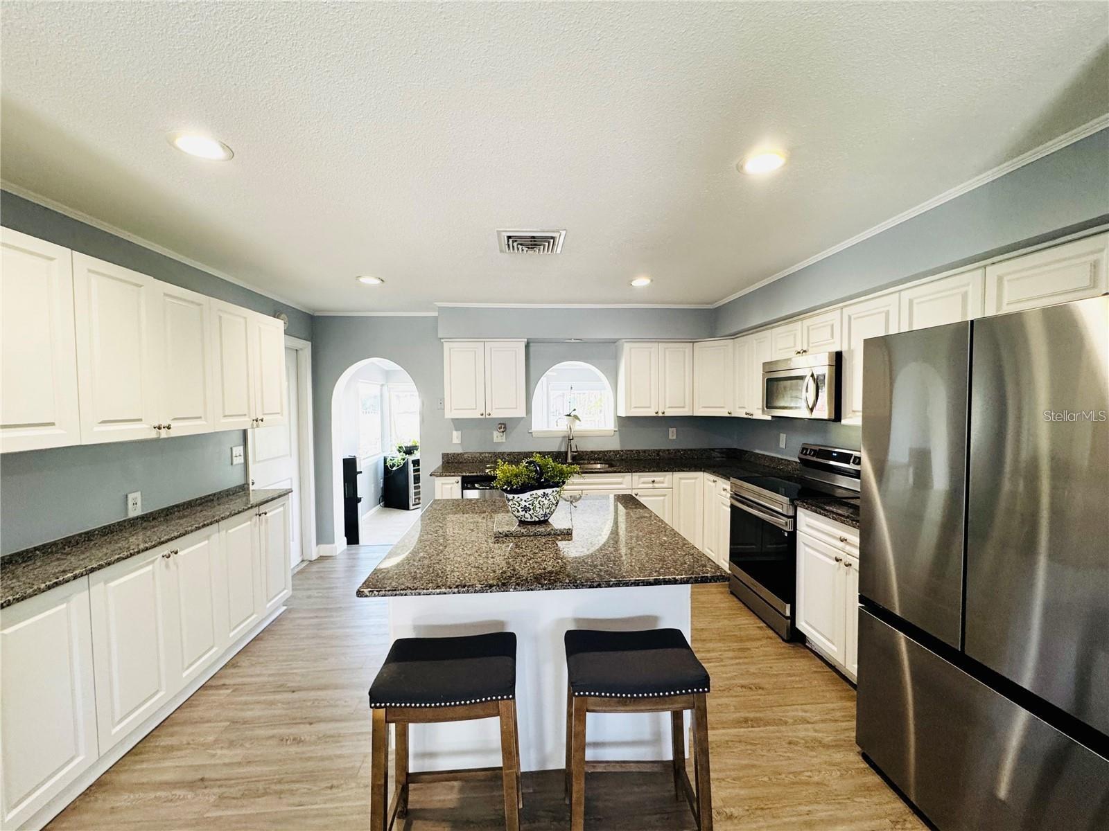 TARPON POINT - Residential