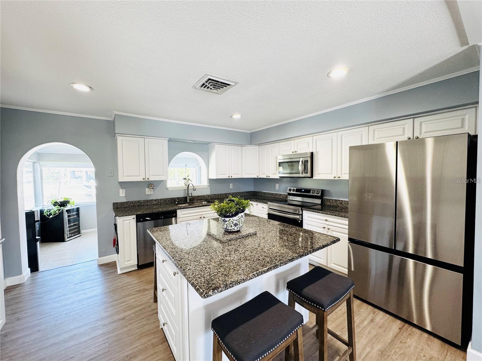 TARPON POINT - Residential