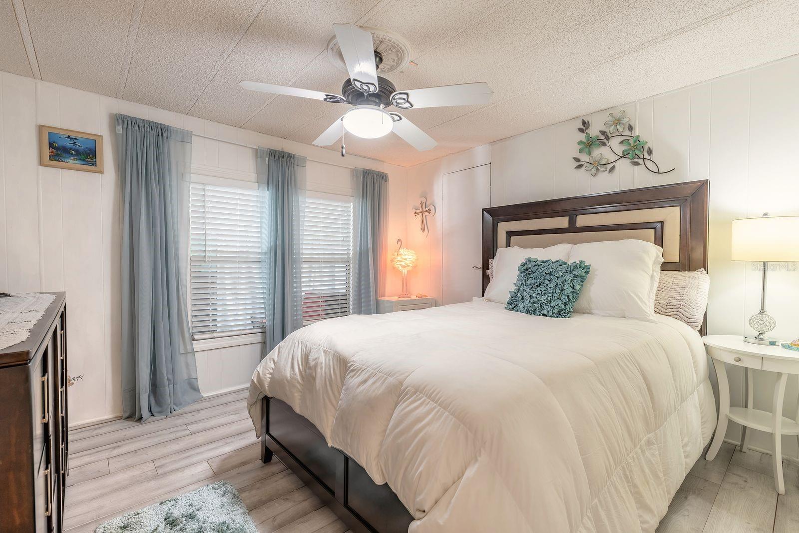 SOUTH WATERFRONT PARK - Residential