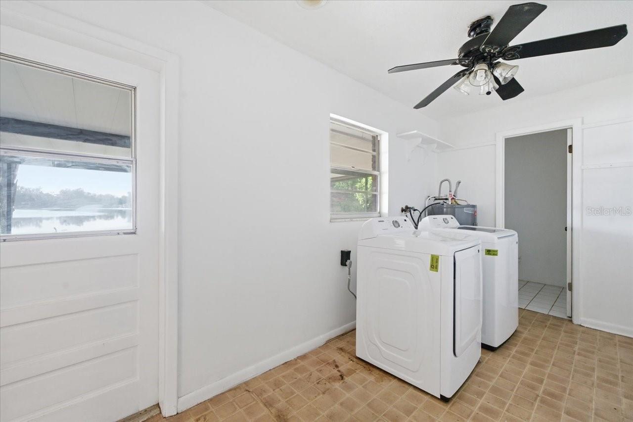 STONEHENGE ESTATES - Residential