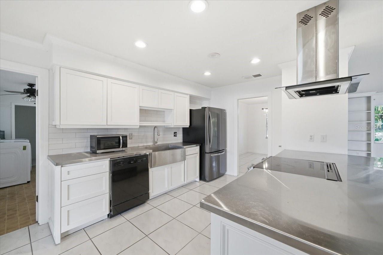 STONEHENGE ESTATES - Residential