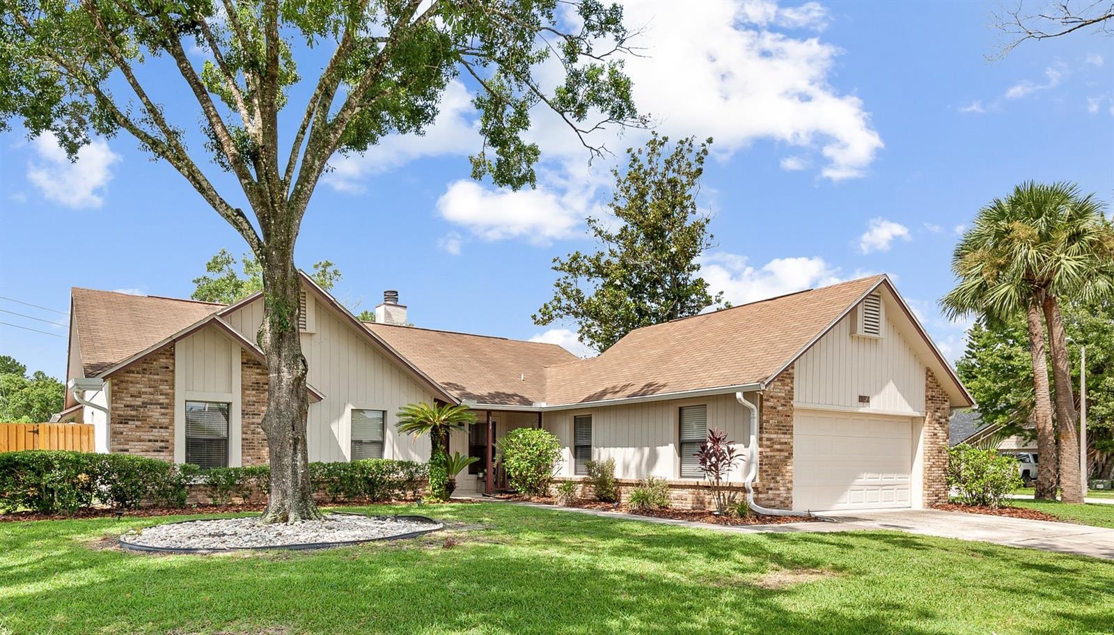 354 BRUSHWOOD LANE