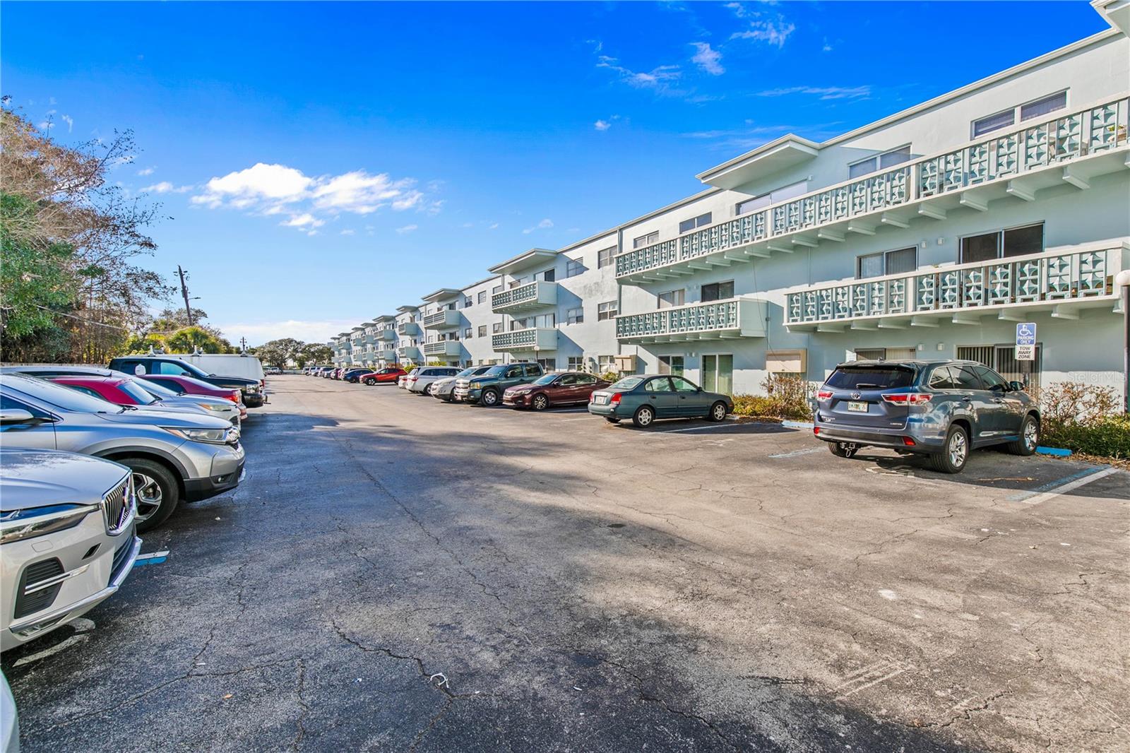 COLUMBIAD PLAZA SUBD - Residential