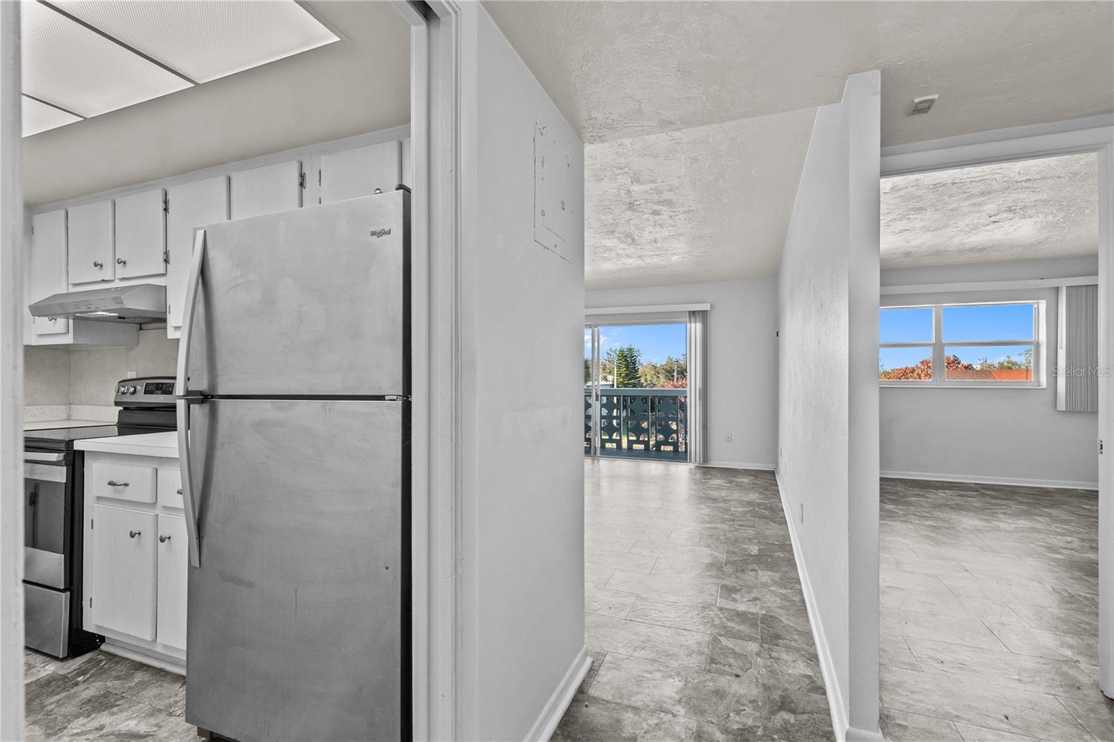 COLUMBIAD PLAZA SUBD - Residential