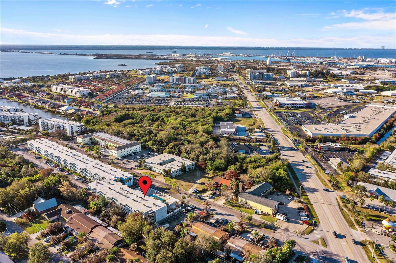 COLUMBIAD PLAZA SUBD - Residential