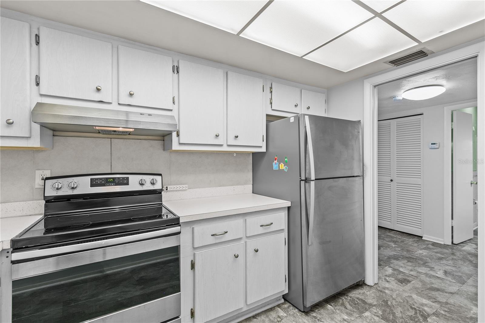 COLUMBIAD PLAZA SUBD - Residential