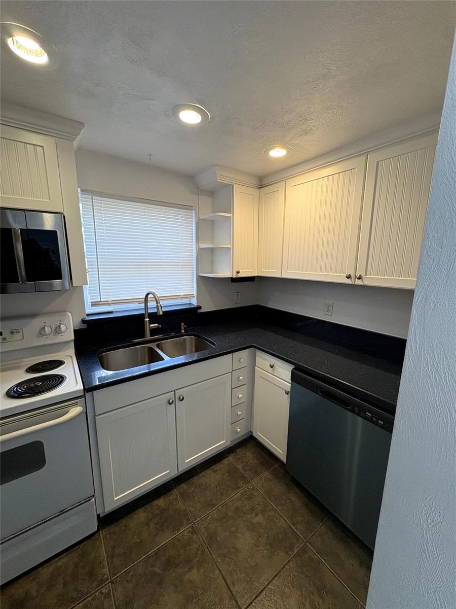 SEASIDE HOMES - Residential