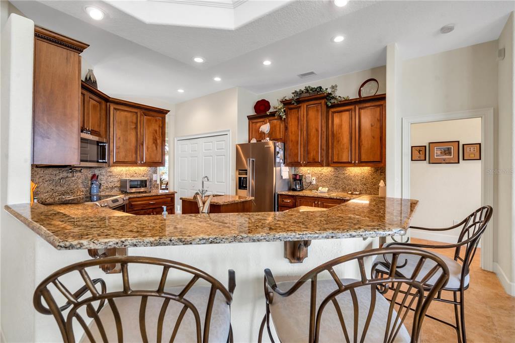 CAPRI ISLE - Residential