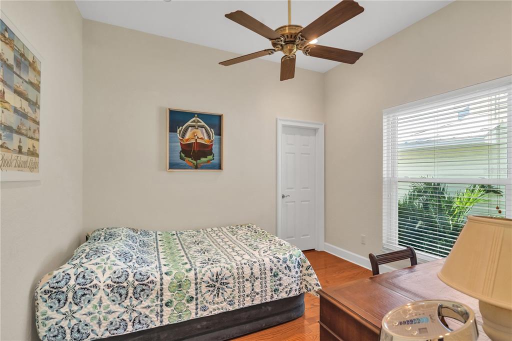 CAPRI ISLE - Residential