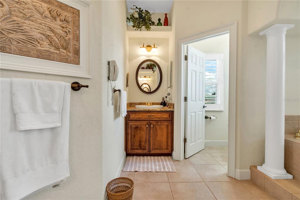 CAPRI ISLE - Residential