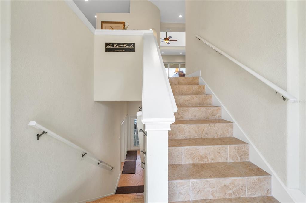 CAPRI ISLE - Residential